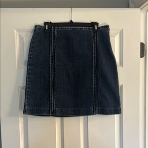 Calvin Klein Jeans A-Line Denim Skirt--Size 6